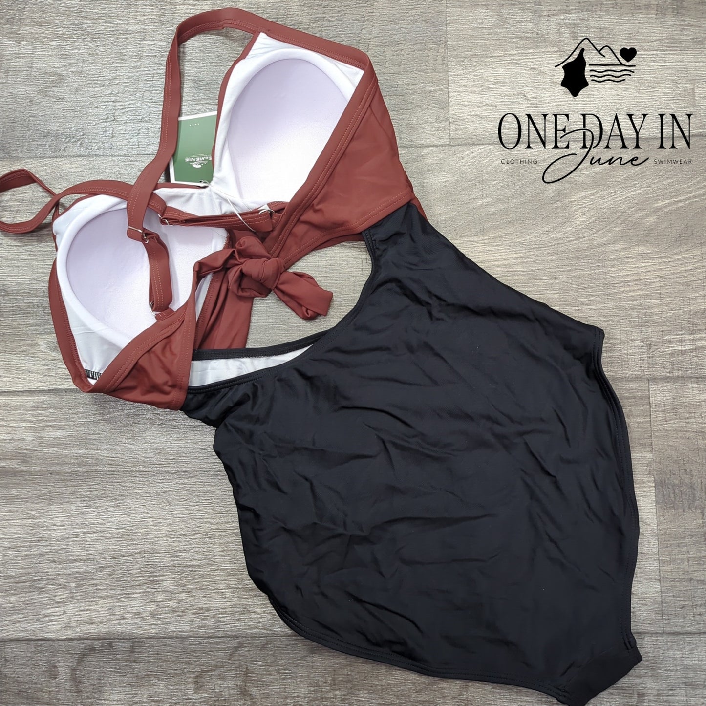 Eomenie Cross Front Cut Out Tie Back One Piece Swimsuit Size S