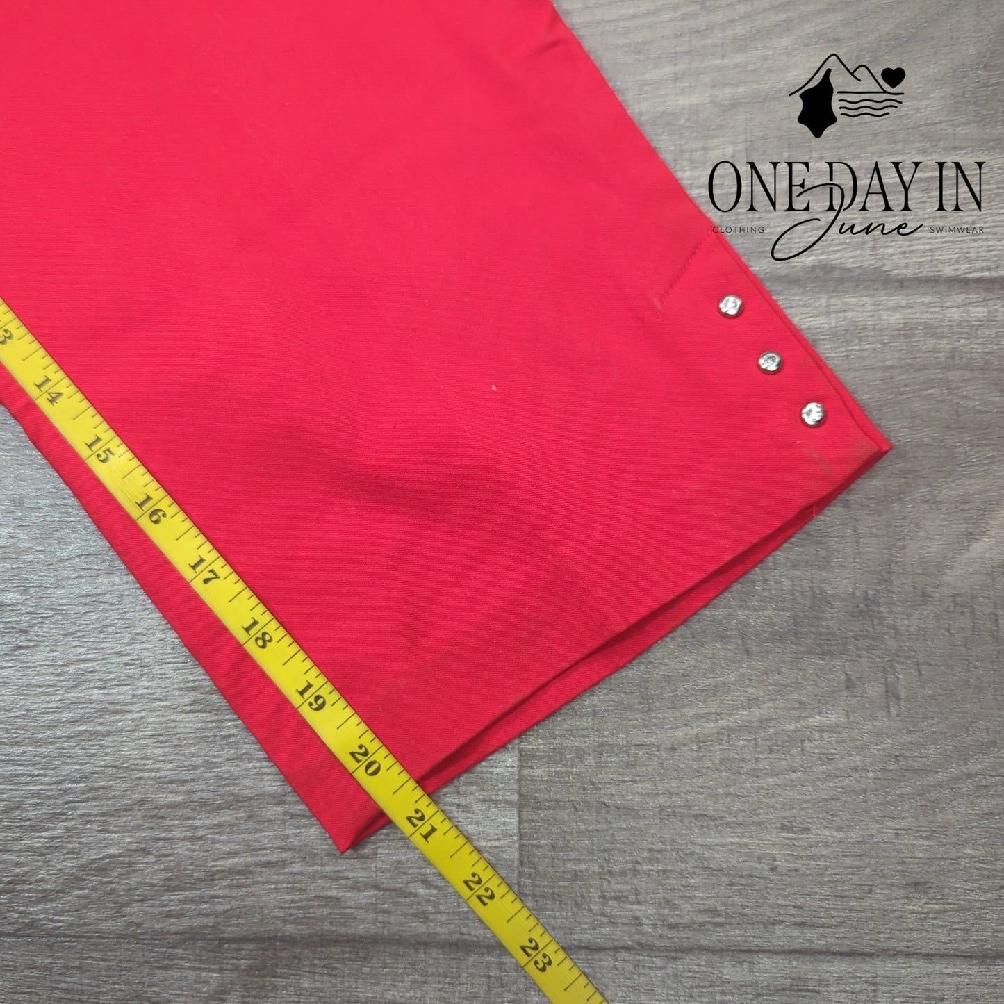 Counterparts Slimming Sensations Cropped Pants Size 14