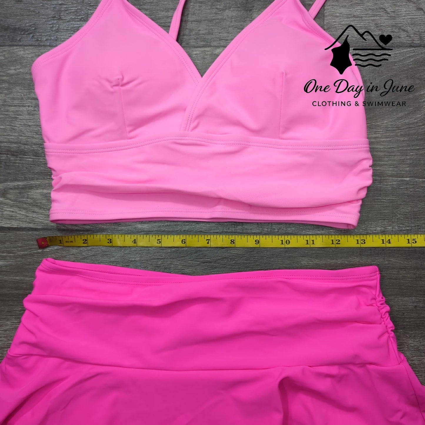 Charmleaks V Neck Crop Skirted Bikini Swimsuit Size M