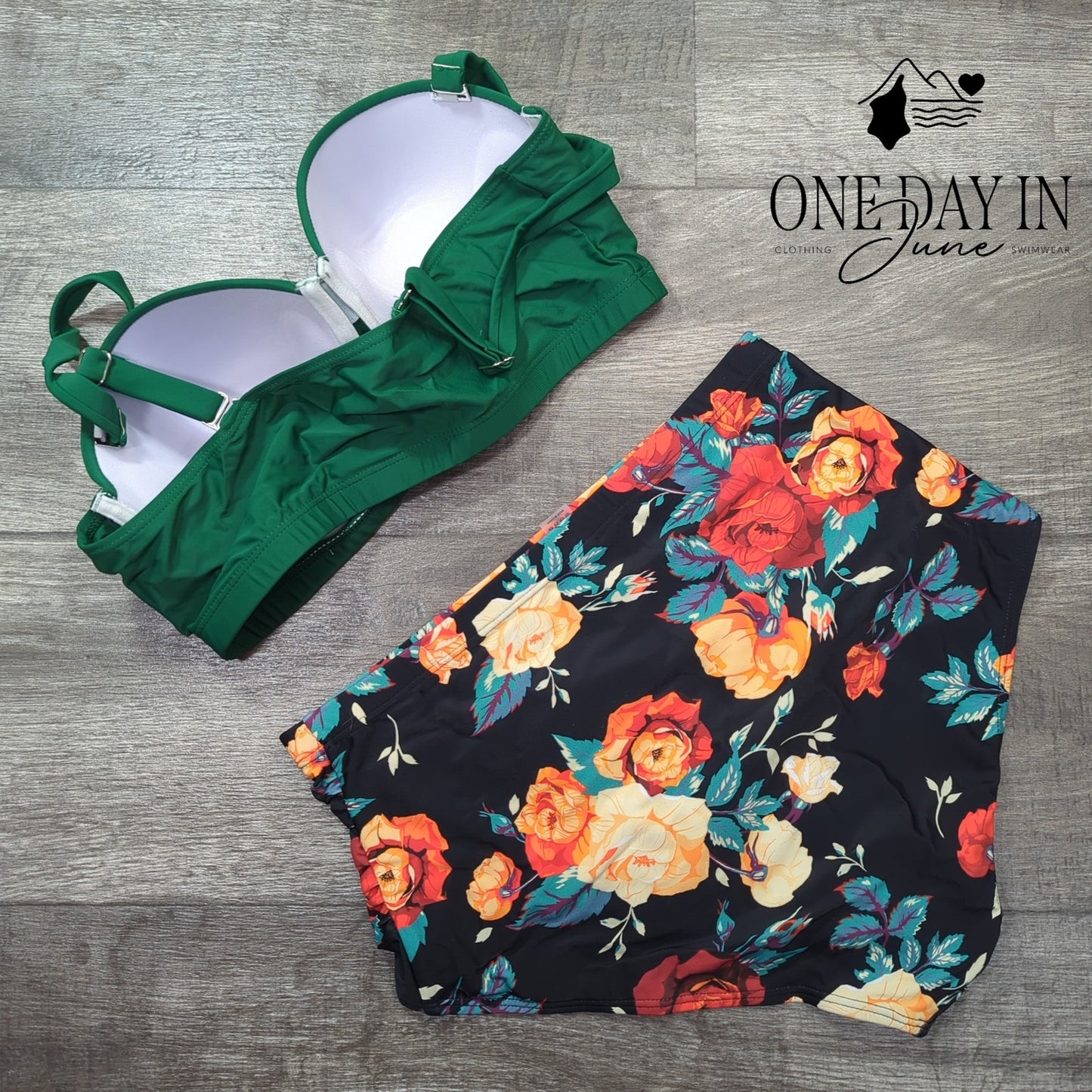 CharmLeaks Molded Cup High Waist Bikini Swimsuit Size L