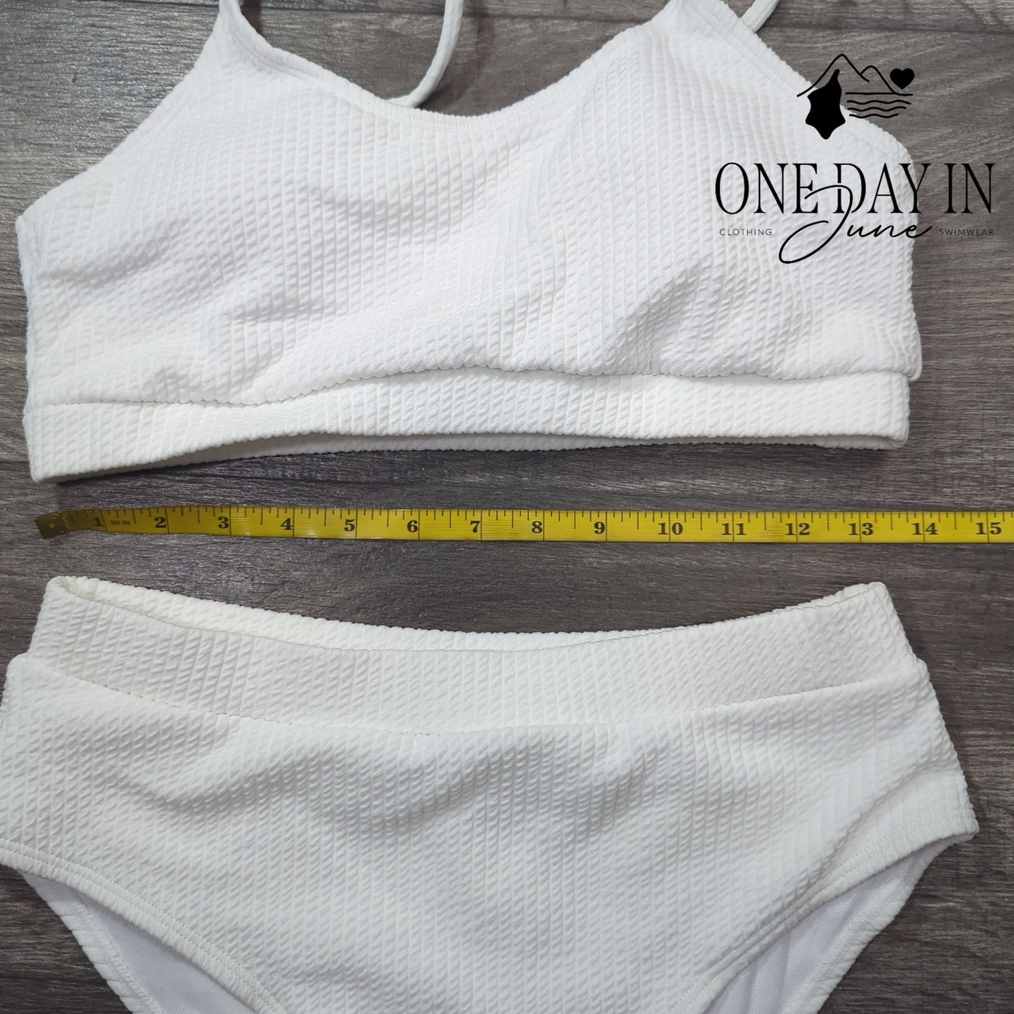 Aleumdr Textured Crop Bikini Swimsuit Size M