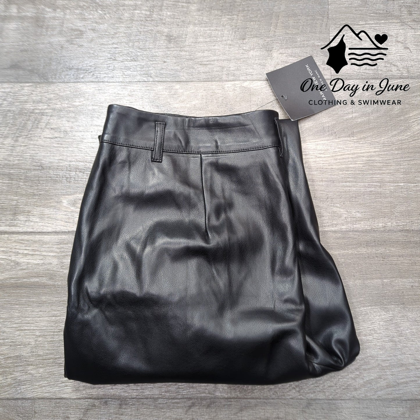 Marc New York Faux Leather Crop Pants Size 14