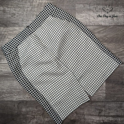 Banana Republic Lined Textured Skirt Size 2