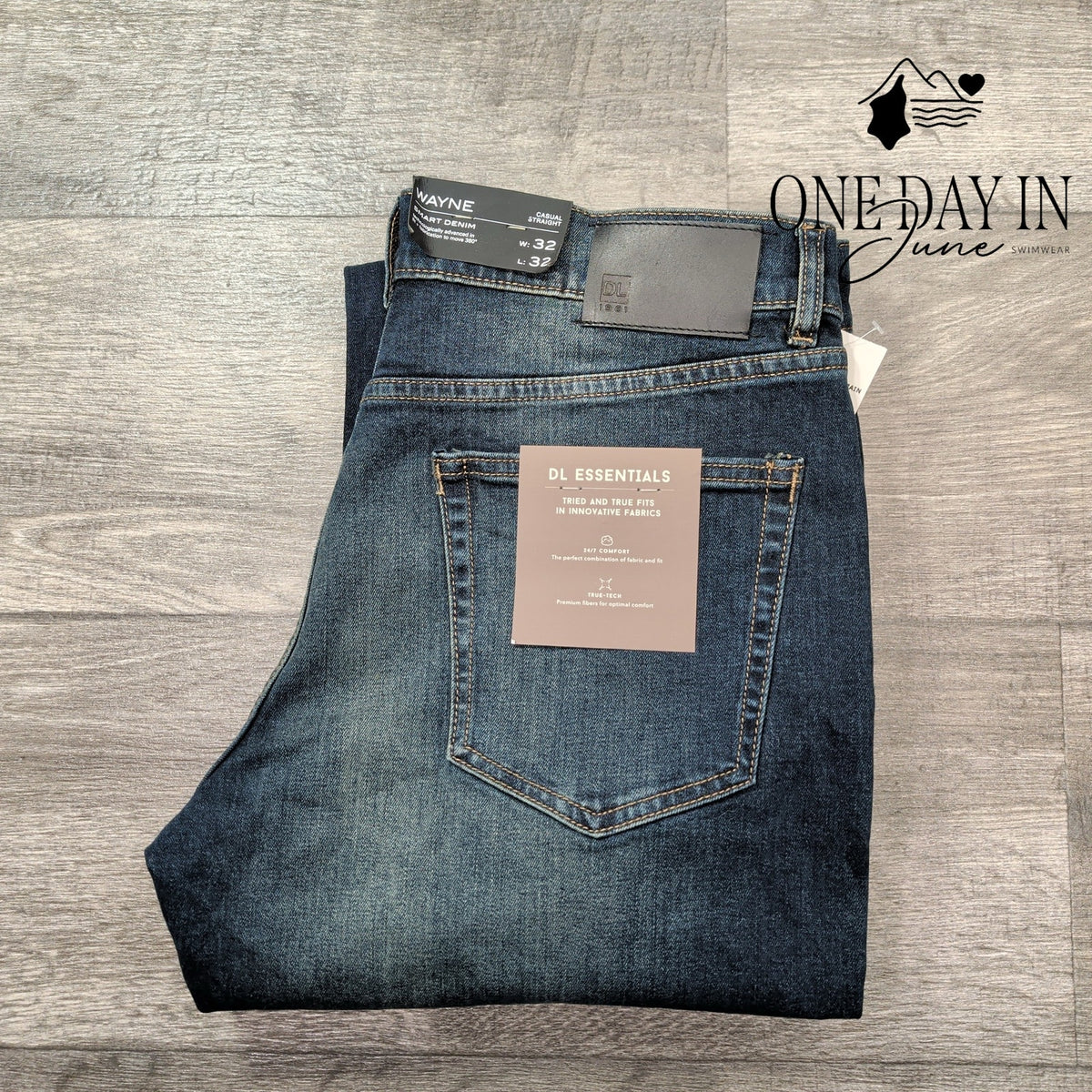 DL1961 Wayne Casual Straight Jeans Domain Dark Wash NWT Size 32X32