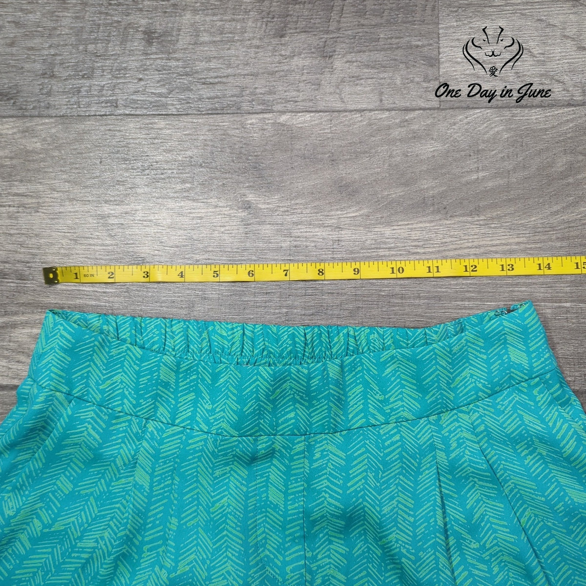 Loft Side Zip Pleated Shorts Turquoise Green Geometric Print Size XXS