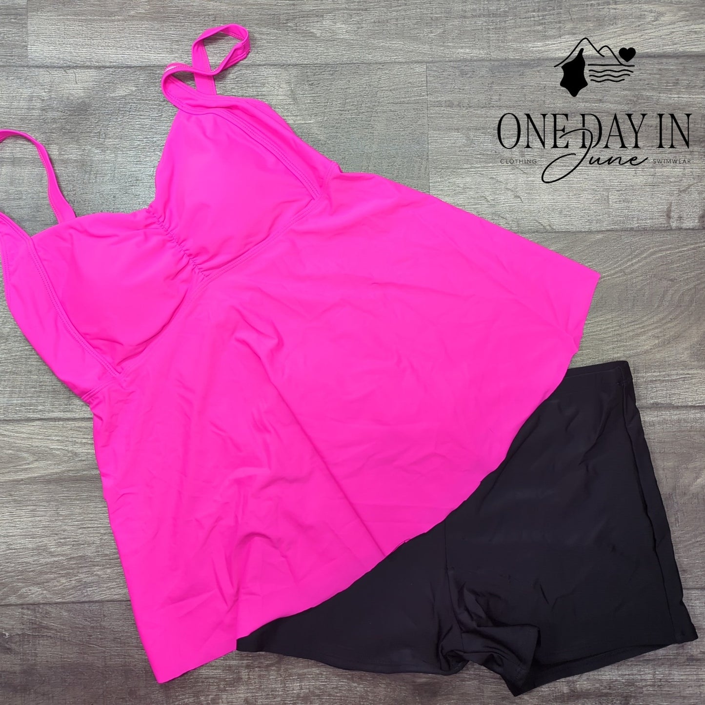 Aqua Eve Plus Size Boyshort Tankini Swimsuit Size 16W