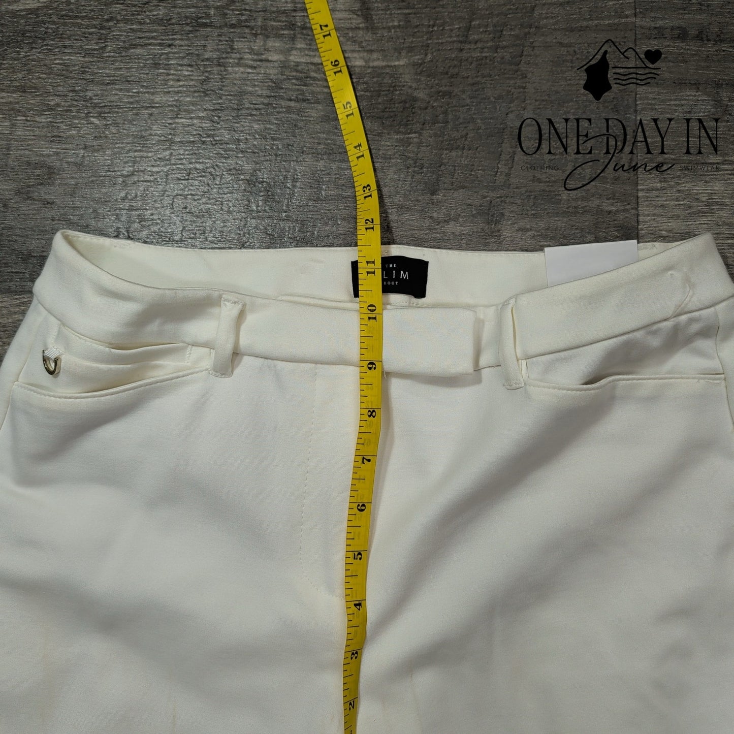 White House Black Market The Slim Boot Pants Size 6