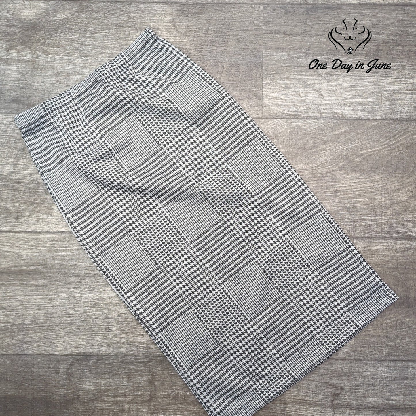 Olivia Rae Pull On Pencil Skirt Size XS