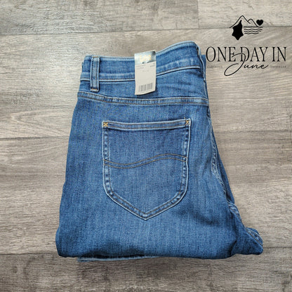 Lee Mid Rise Bootcut Jeans Size 16 Short