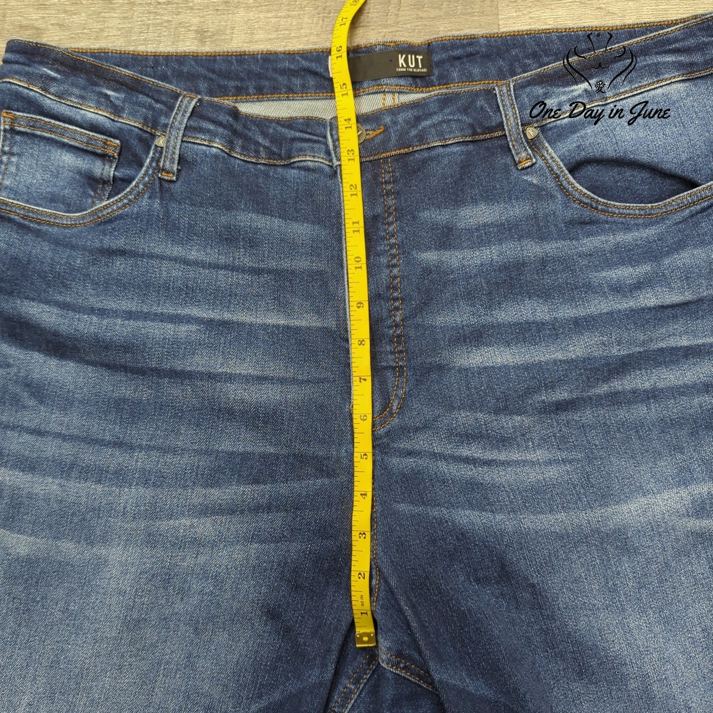 Kut from the Kloth Plus Size Rachael Ab Mom High Rise Ankle Jeans Size 22W