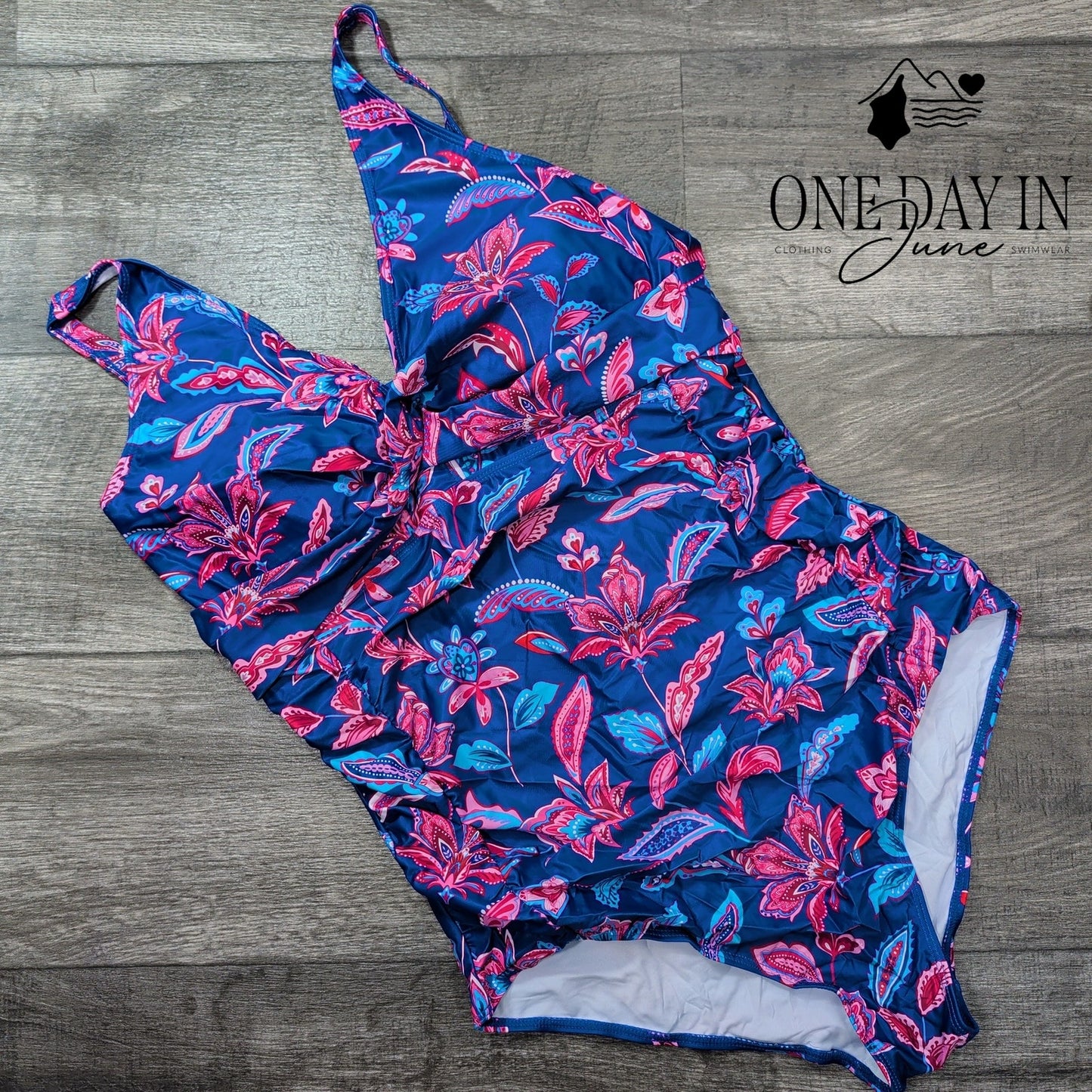 Yonique Plus Size Twist Front One Piece Swimsuit Size 18W