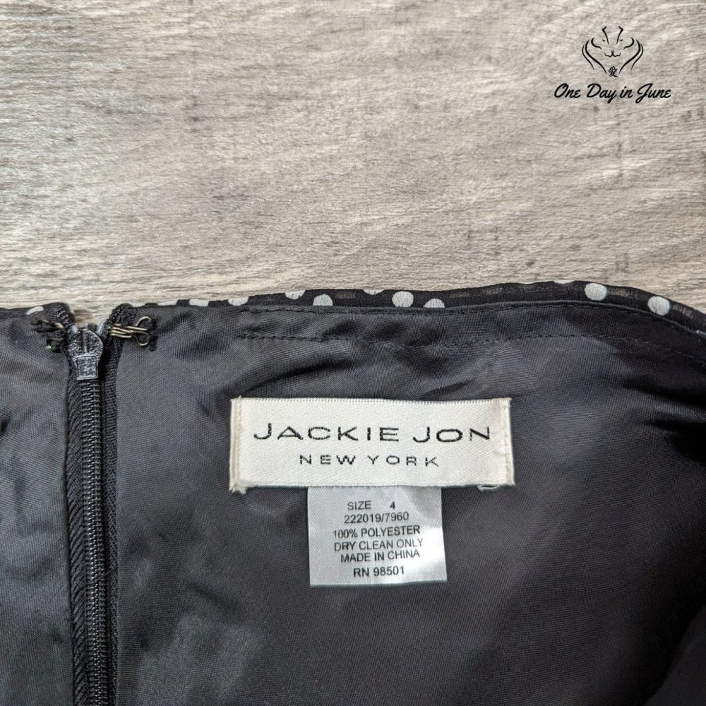 Jackie Jon Teired Pencil Skirt Size 4