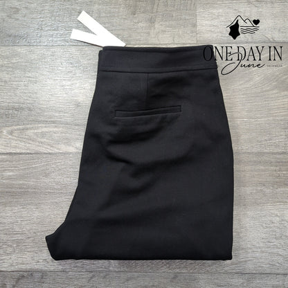 Adrienne Vittadini Pull On Pants Size 12