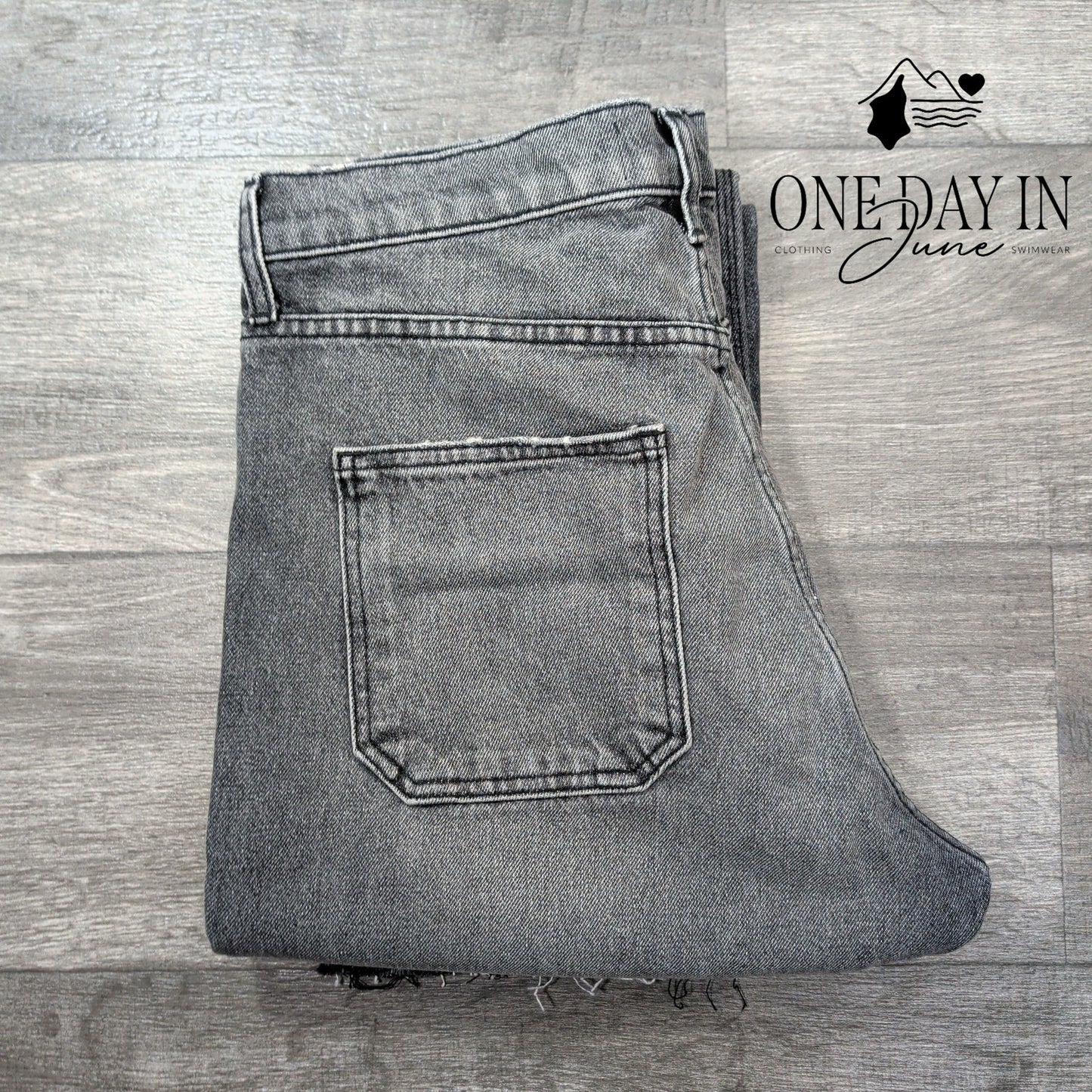 Dead Atlantic Straight Leg Jeans Size 32 X32