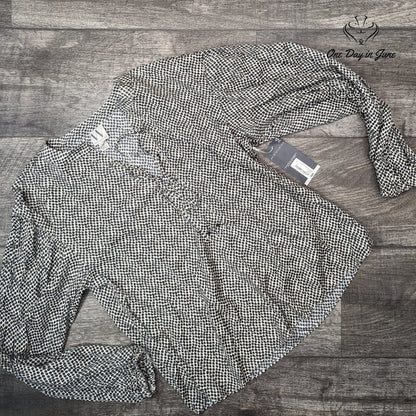 Worthington Long Sleeve V Neck Top Size XS