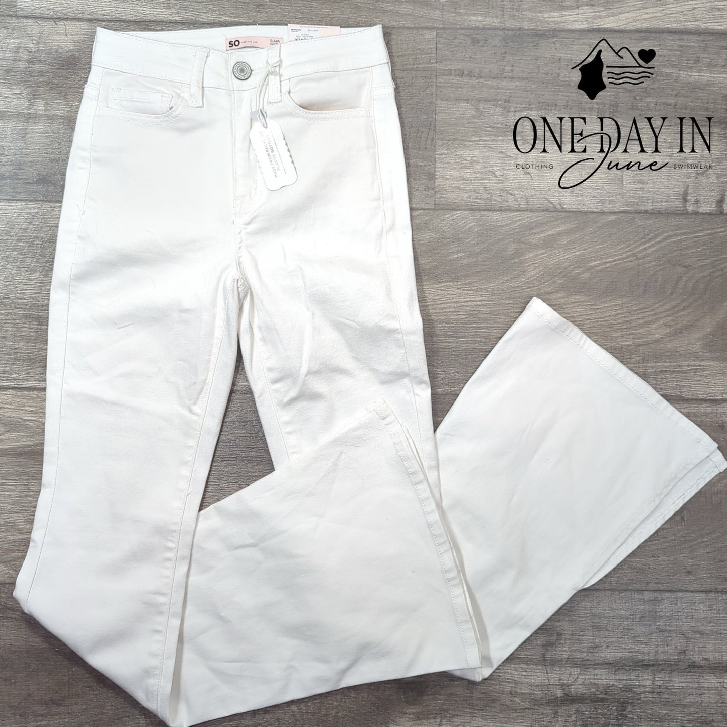 SO High Rise Split Hem Flare Jeans Size 0