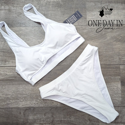 Blooming Jelly Crop High Cut Bikini Swimsuit Size L