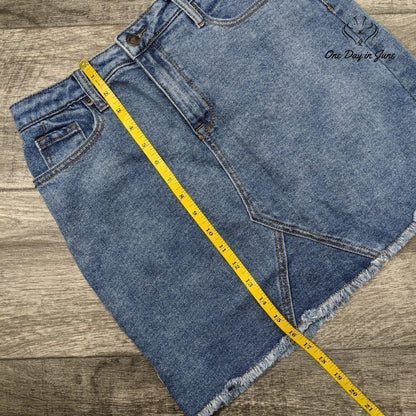 Mossimo Denim Mini Skirt Size 8
