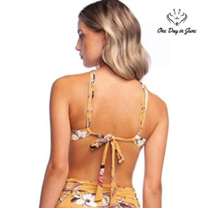 BCBGMAXAZRIA Bandeau Crossback Bikini Top Size 8