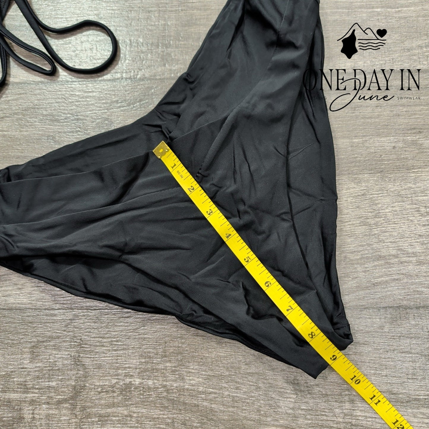 Aleumdr Keyhole Bikini Swimsuit Size L
