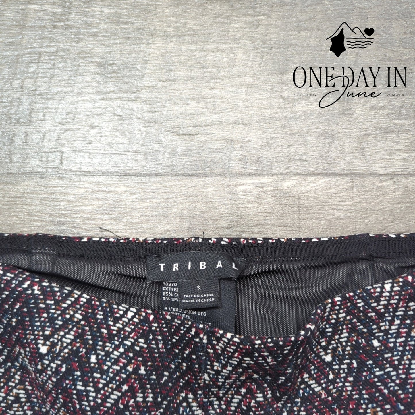 Tribal Pull On Ankle Pants Size S