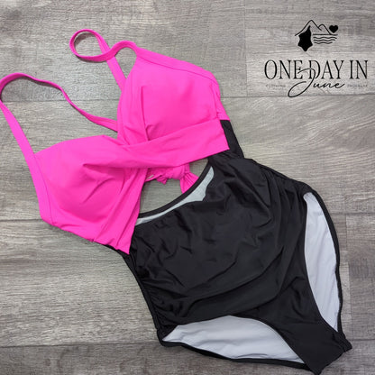 Eomenie Cross Front Cut Out One Piece Swimsuit Size M