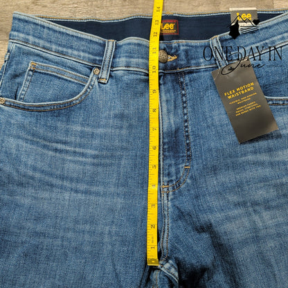 Lee Mid Rise Bootcut Jeans Size 16 Short