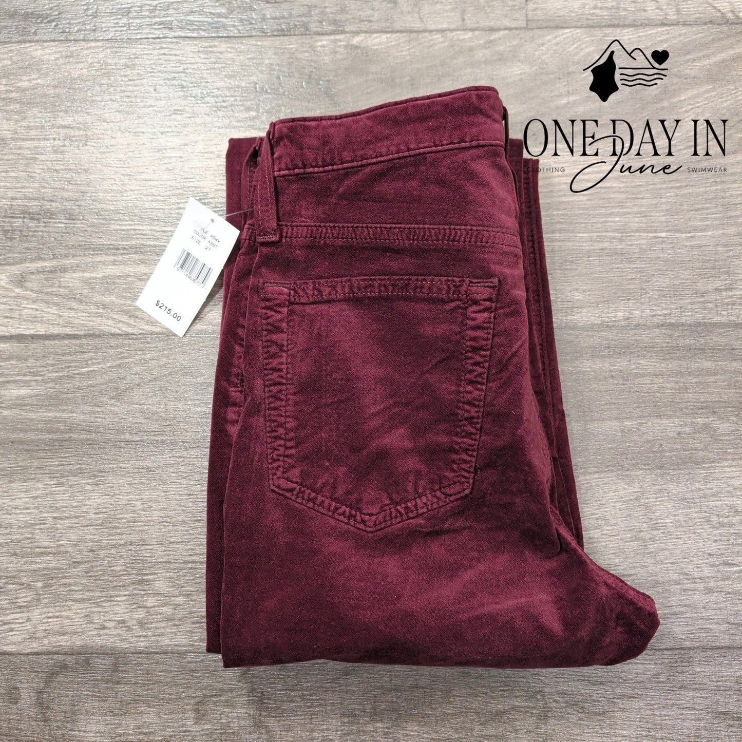 AG Adriano Goldschmied Isabelle Velvet Jeans Burgundy High Rise NWT Size 4 (27)