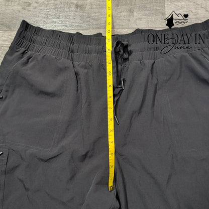 Chico's Zenergy Cargo Jogger Pants Black NWT Size Chico's 3.5 (18)