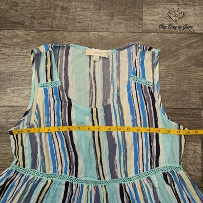 Weekend Suzanne Betro Sleeveless Top Size M