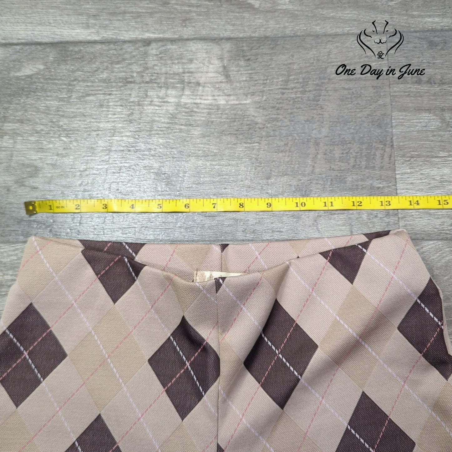 Altar'd State Slim Fit Barely Boot Leg Pnats Size M