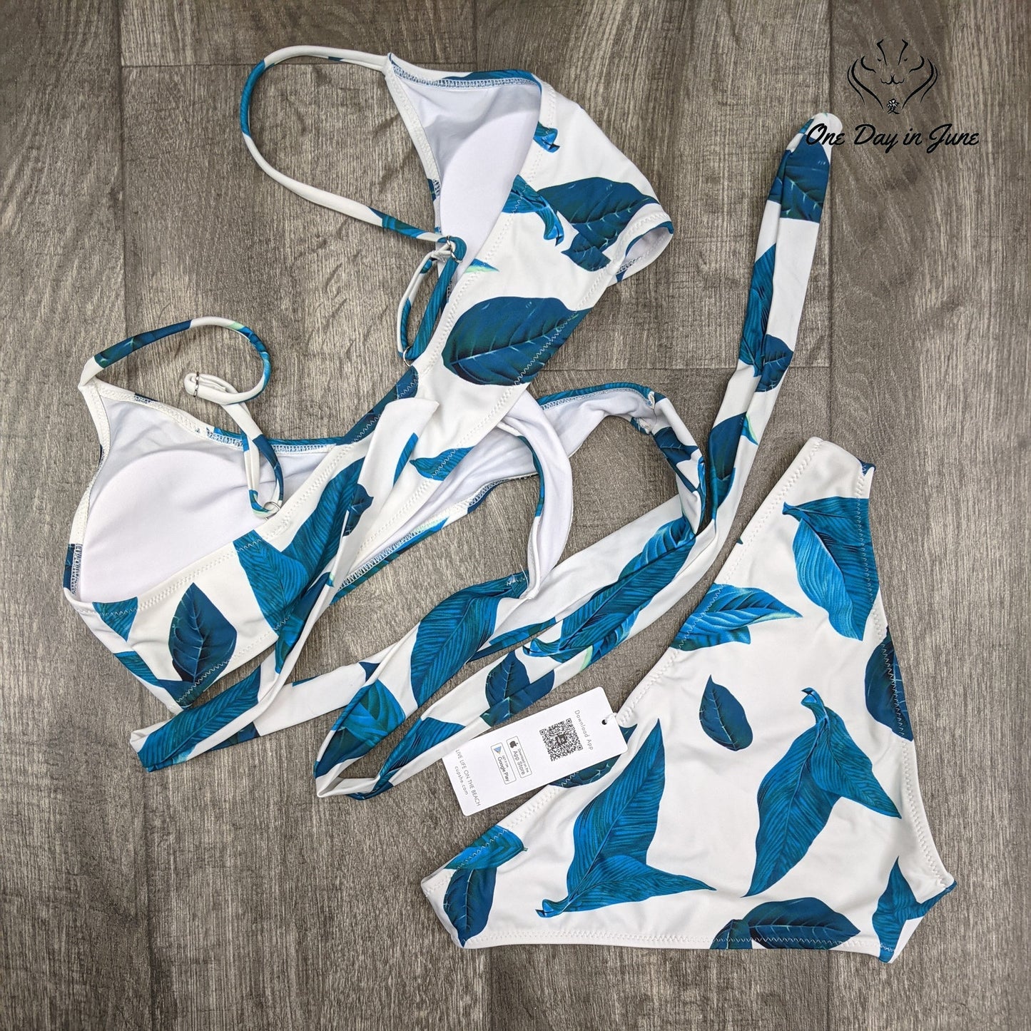 Cupshe Low Rise Crisscoss Bikini Swimsuit Size S