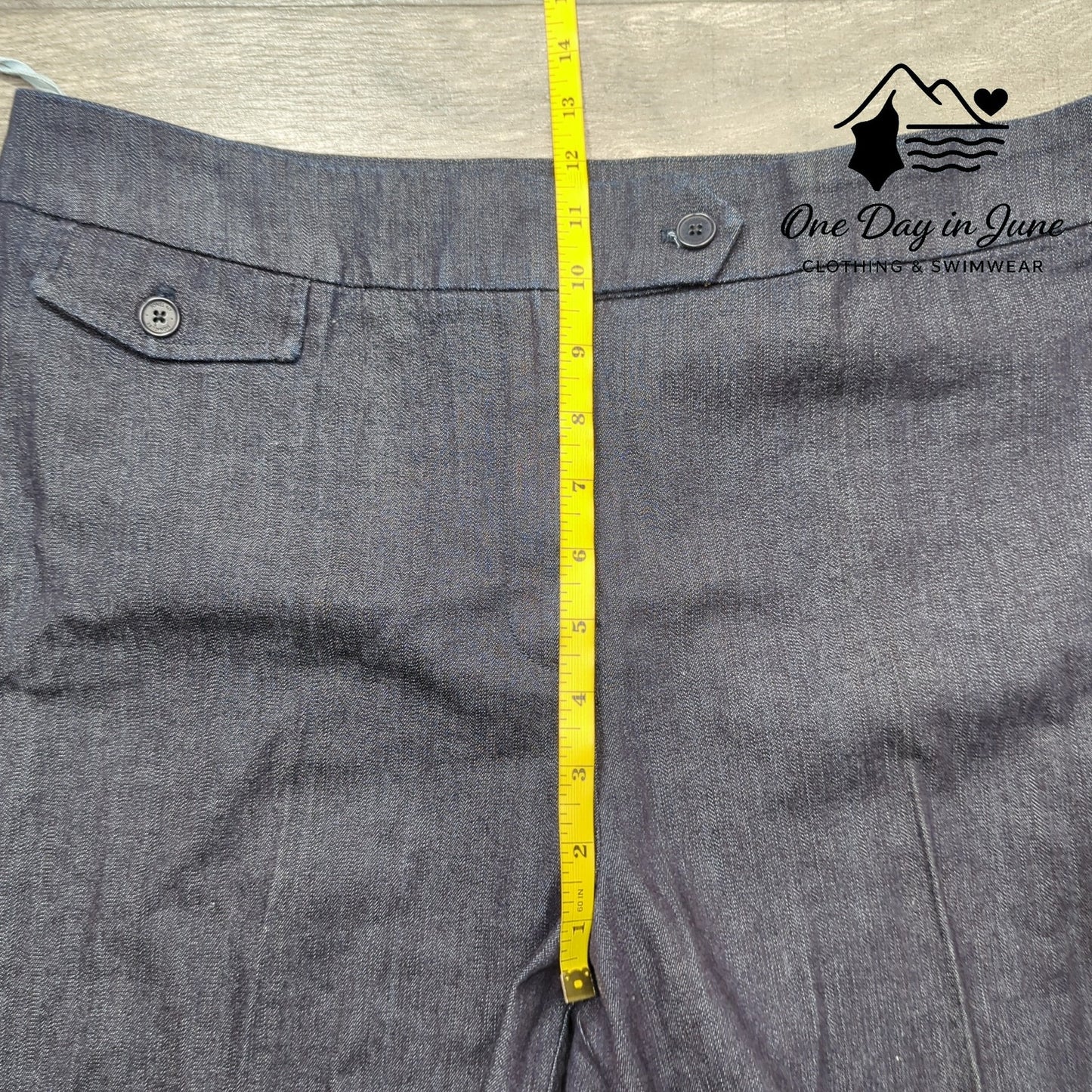 Jones New York Stretch Bermuda Shorts Size 14