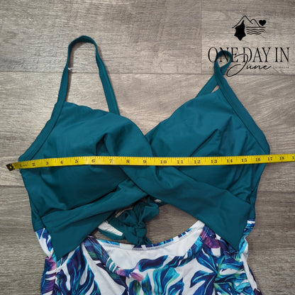 Eomenie Cross Front Cut Out Tie Back One Piece Swimsuit Tropical NWT Size XL
