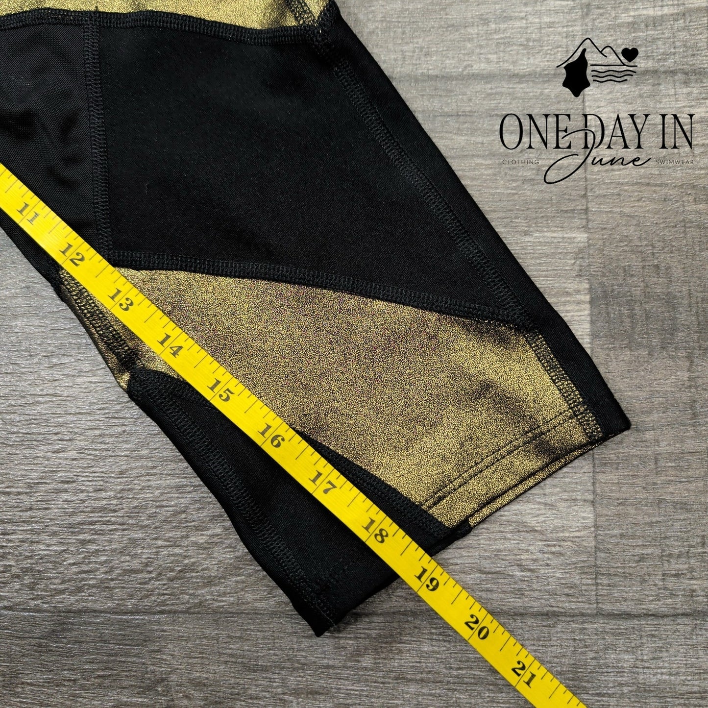 Xersion Capri Leggings Size M