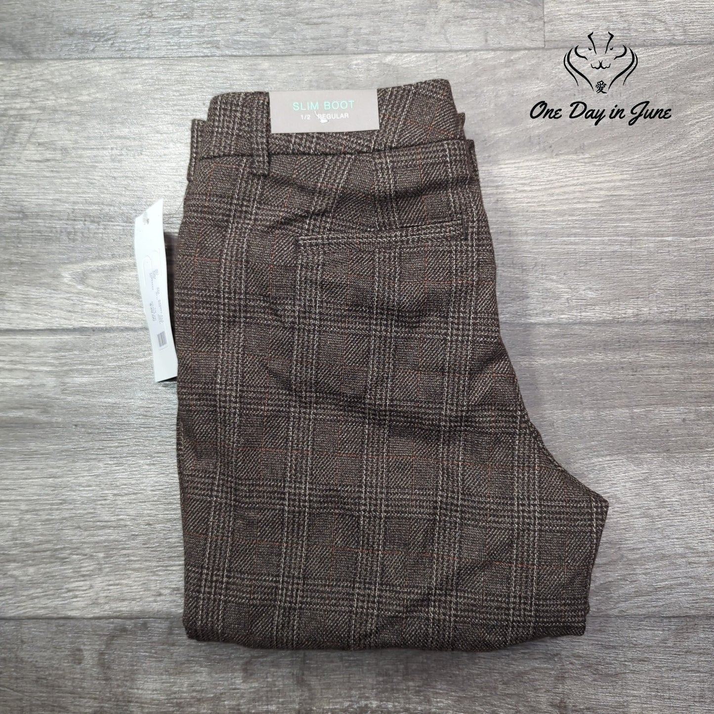 Maurices Slim Boot Mid Rise Pants Size 1/2 Reg
