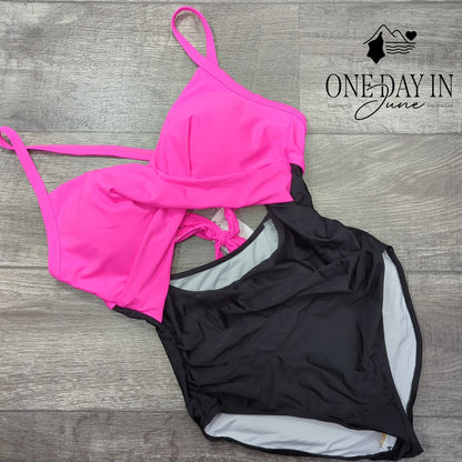 Eomenie Cross Front Cut Out One Piece Swimsuit Size XL