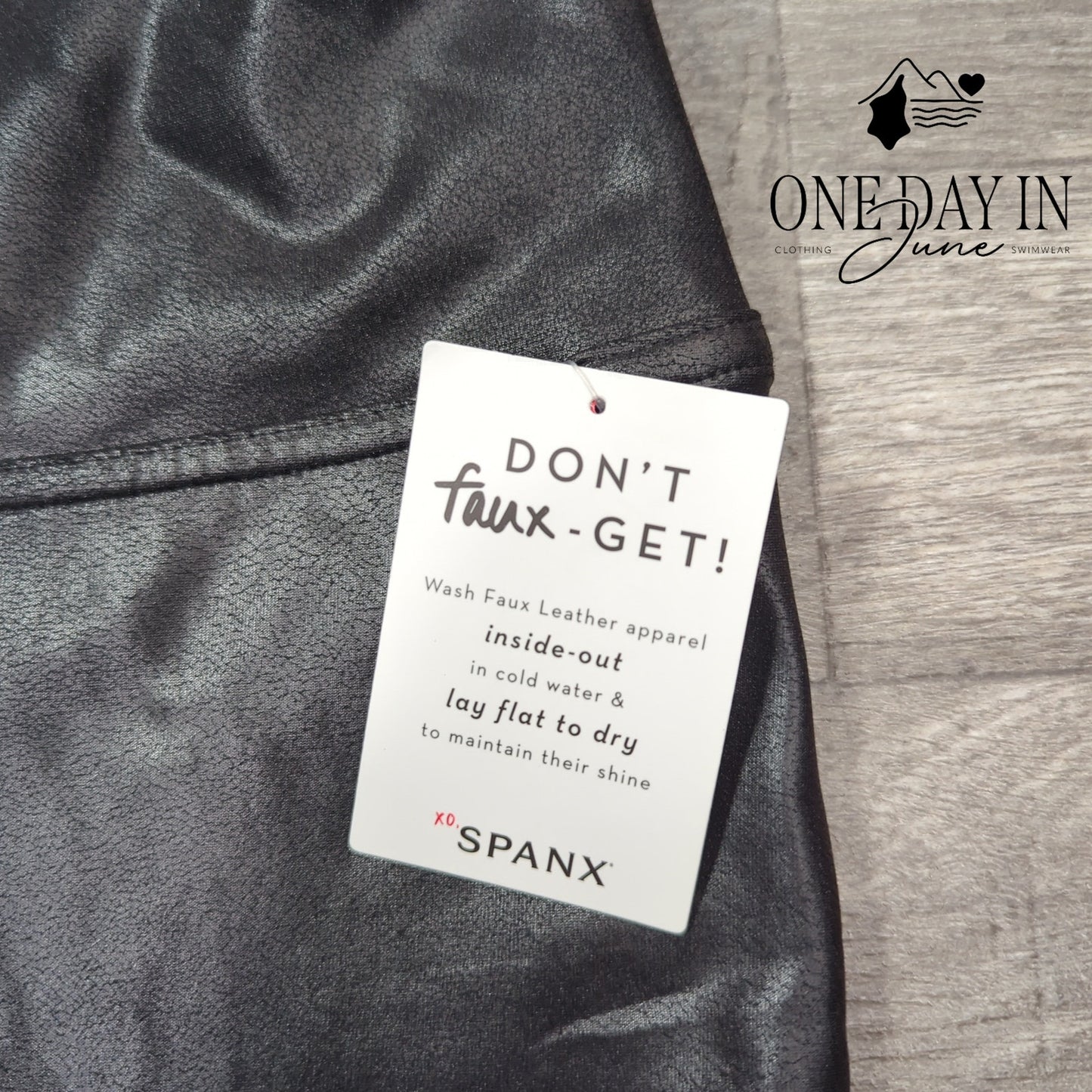 Spanx Faux Leather Legging Pants Size XL