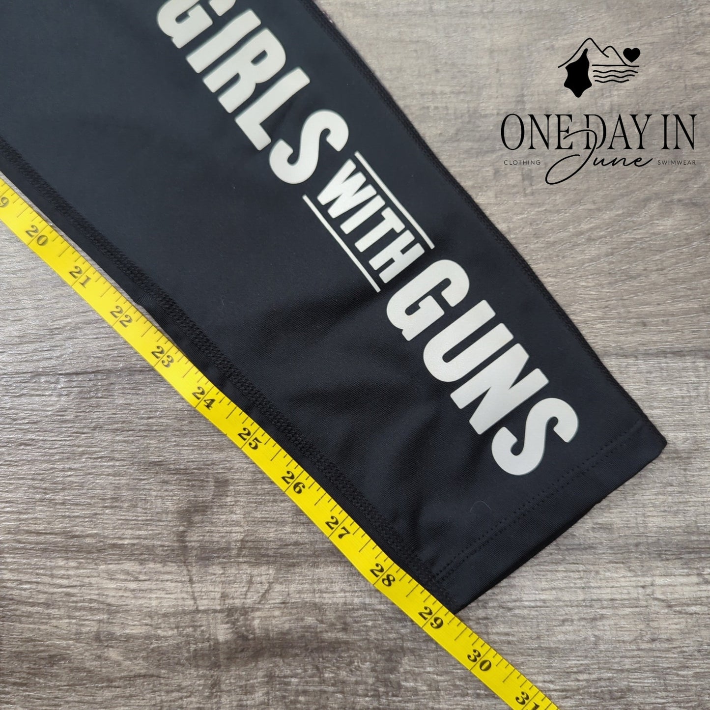 Girls With Guns Work Out Yoga Pants Size L