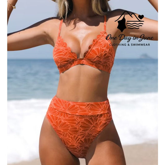 Cupshe Scallop Edge Strappy Back Bikini Swimsuit Size XL