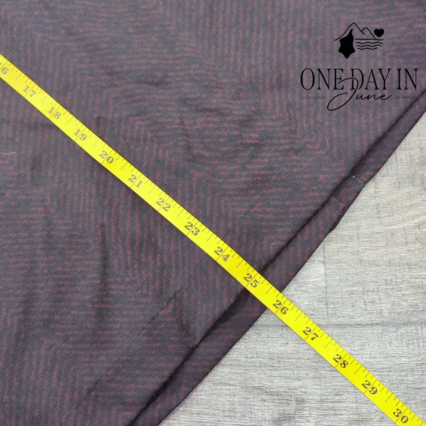 Covington Pencil Skirt Size S