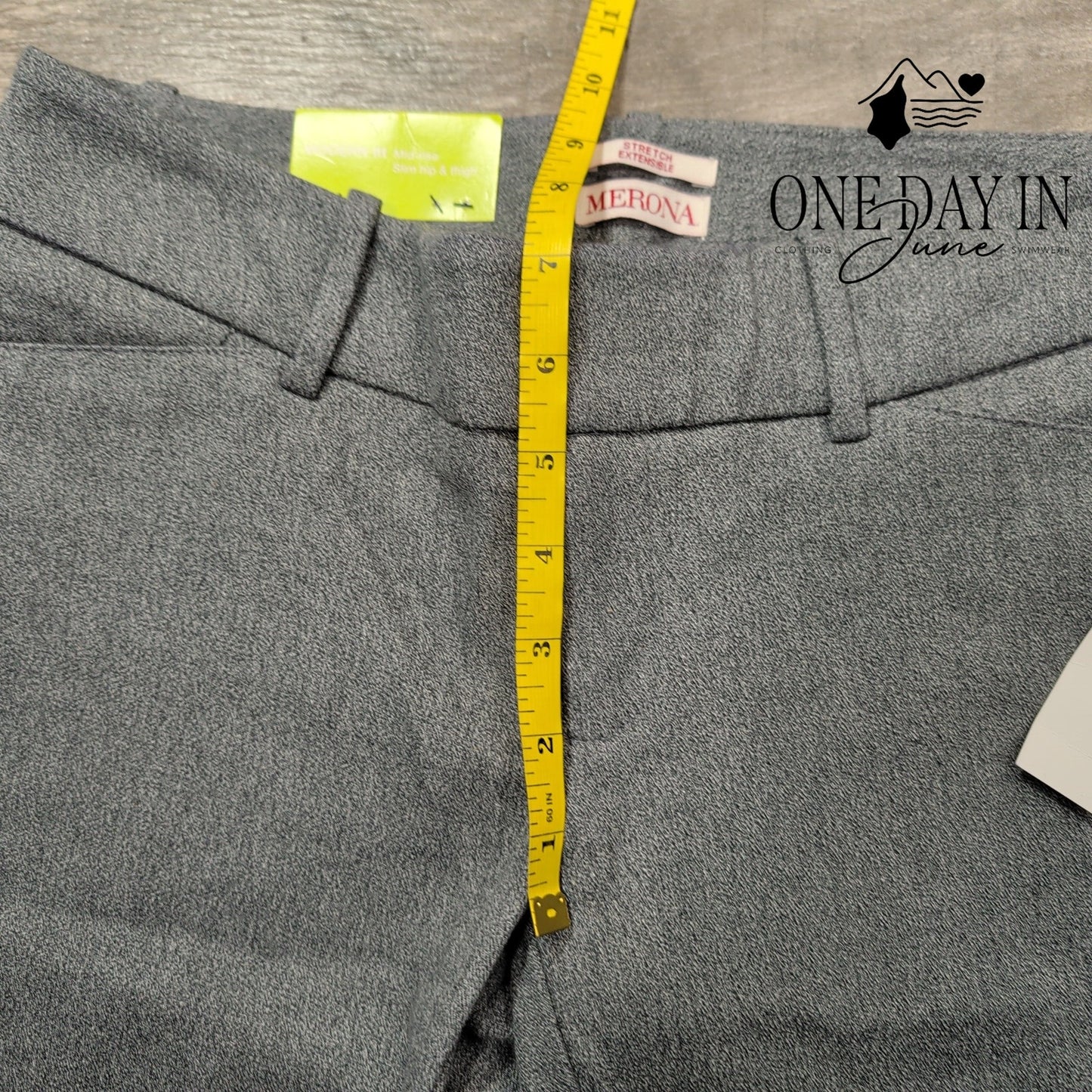 Merona Modern Fit Ankle Pants Size 2