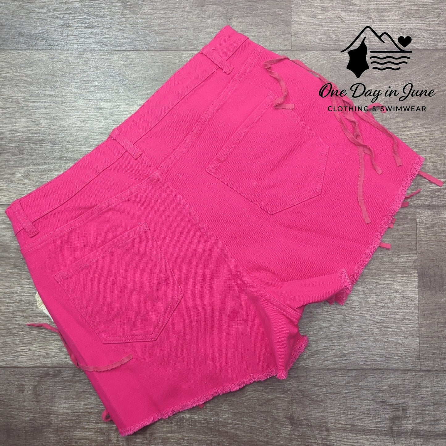 Altar'd State Frill Edge Denim Shorts Size M