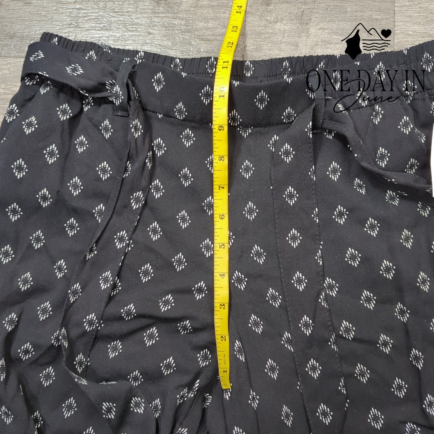 Old Navy Belted Casual Pants Size S