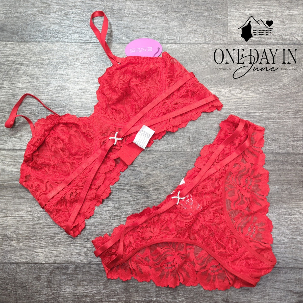AvidLove Underwire Floral Lace Bra Panty Lingerie Set Red NWT Size L