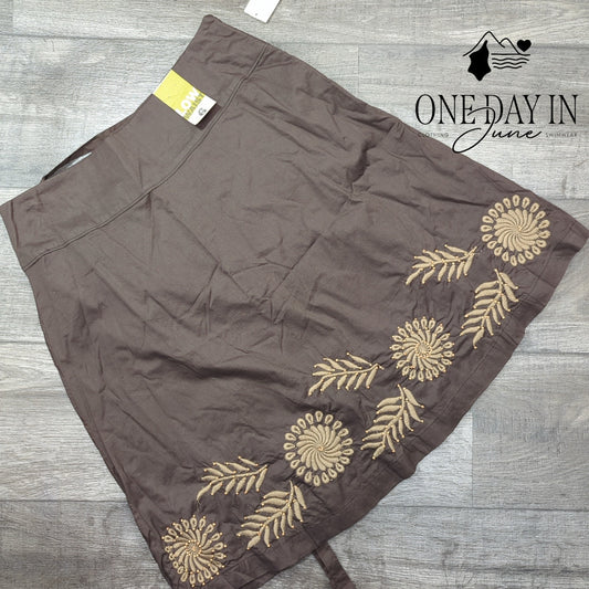 Old Navy Embroidered Cotton Lined Belted Skirt Size 6
