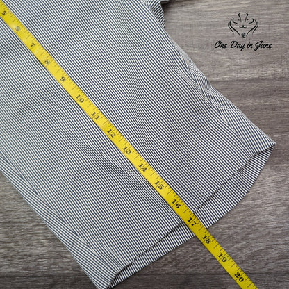 The Limited Pinstripe Bermuda Shorts Black White Cotton Stretch Size 4