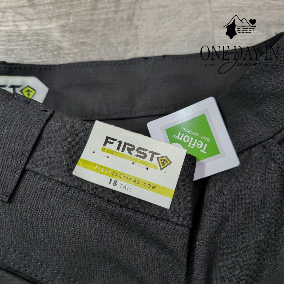 First Tactical Women's V2 Tactical Cargo Pants Black NWT Size 18T