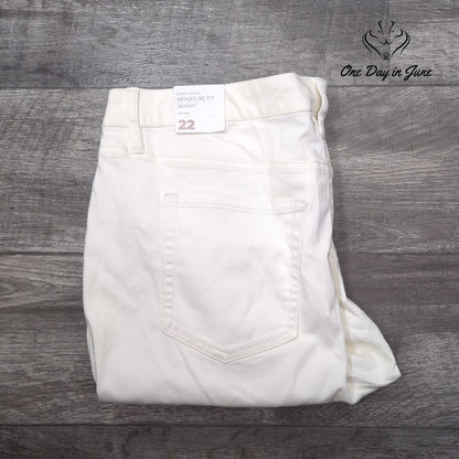 Lane Bryant Signature Fit Skinny Jeans Plus Ivory White NWT Size 22