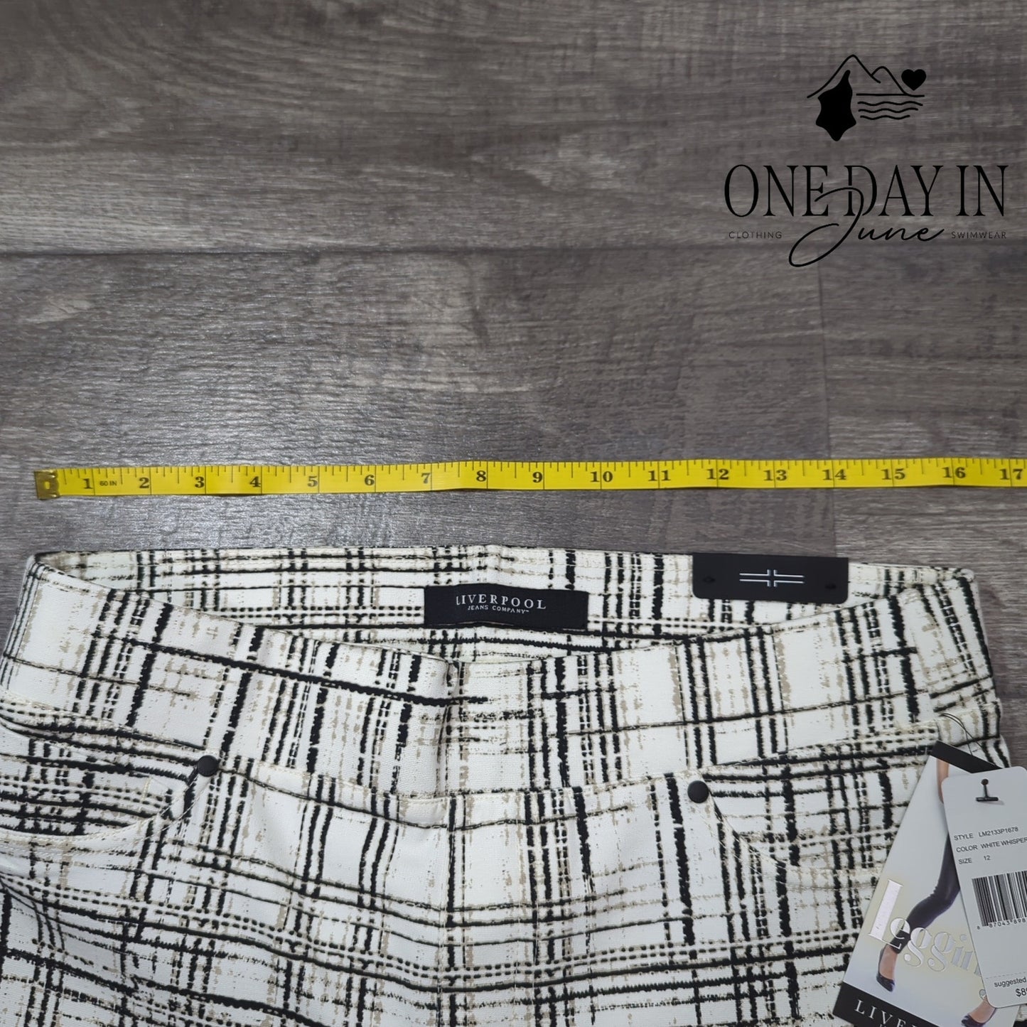 Liverpool White Whisper Leggings Size 12